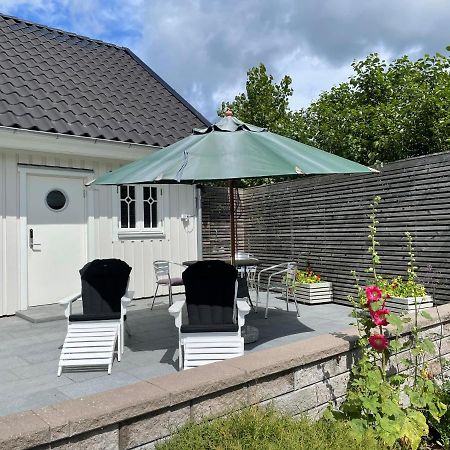 Nara Till Havet Och Staden Apartman Harestad Kültér fotó