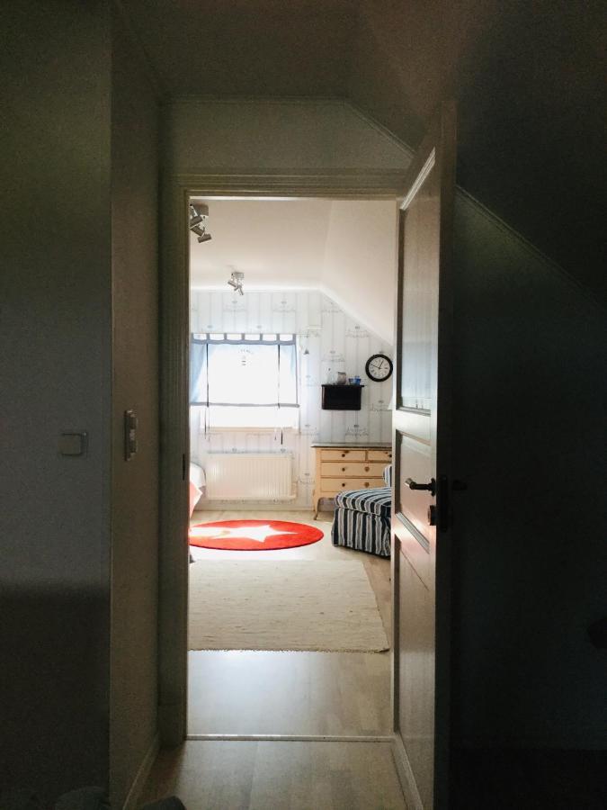 Nara Till Havet Och Staden Apartman Harestad Kültér fotó